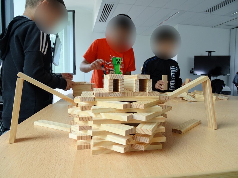 Projet My Robot Ecole J Rostand Circonscription De L Education 